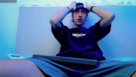 jake_tripp online show from 12/17/25, 04:07