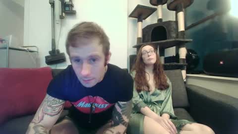 Snapshot of jakefoundglory chatting on 11/25/25, 10:21 Jake online show from 11/25/25, 10:21