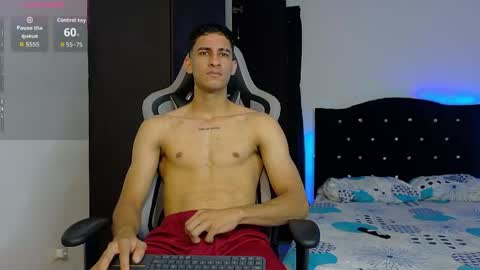 Snapshot of jakemonroe1 chatting on 06/01/26, 03:47 JakeMonroe online show from 06/01/26, 03:47