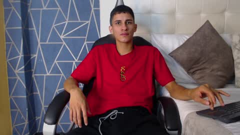 Snapshot of jakemoxleey chatting on 12/20/24, 01:00 jakemoxleey online show from 12/20/24, 01:00