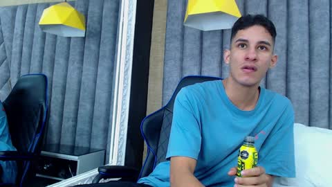 Snapshot of jakemoxleey chatting on 01/26/25, 12:33 jakemoxleey online show from 01/26/25, 12:33