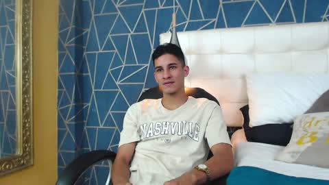 Snapshot of jakemoxleey chatting on 01/31/25, 04:17 jakemoxleey online show from 01/31/25, 04:17