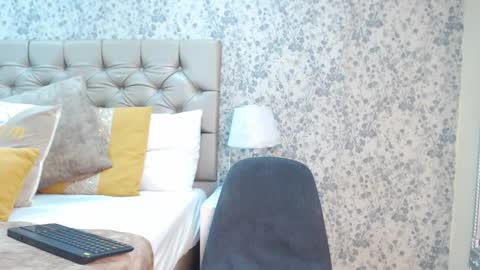 Snapshot of jakemoxleey chatting on 02/15/25, 08:33 jakemoxleey online show from 02/15/25, 08:33