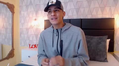 Snapshot of jakemoxleey chatting on 02/21/25, 02:48 jakemoxleey online show from 02/21/25, 02:48