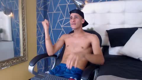 Snapshot of jakemoxleey chatting on 02/28/25, 06:41 jakemoxleey online show from 02/28/25, 06:41