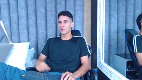 Snapshot of jakemoxleey chatting on 03/03/25, 12:05 jakemoxleey online show from 03/03/25, 12:05