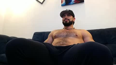 Snapshot of jakeskye chatting on 06/04/26, 12:49 JakeSkye online show from 06/04/26, 12:49