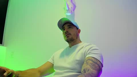 jakestone_1 online show from 03/19/26, 10:25