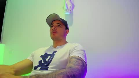 jakestone_1 online show from 04/06/26, 08:43