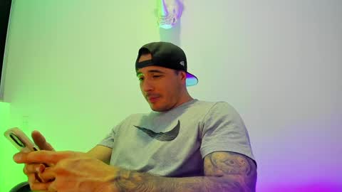 jakestone_1 online show from 04/07/26, 08:42