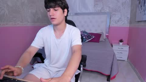 Jake online show from 11/27/25, 01:13