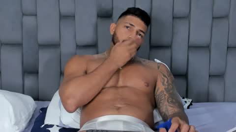 my name is sebas If you come here dont hesitate to say hello Im a guy who really likes having conversations and having hot online show from 02/28/25, 01:37