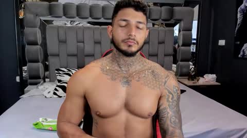 my name is sebas If you come here dont hesitate to say hello Im a guy who really likes having conversations and having hot online show from 12/18/25, 02:56