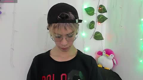 Jakke Independent model online show from 01/03/25, 09:57