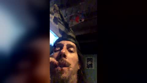 jakthasnak420 online show from 05/18/26, 12:40