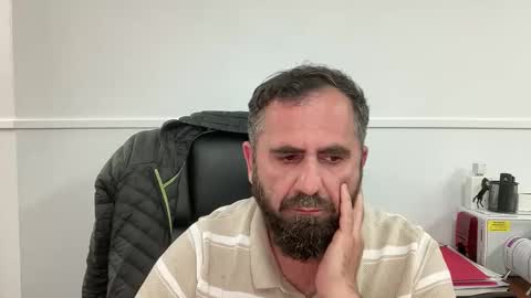 Snapshot of jam0786 chatting on 10/20/25, 04:35 jam0786 online show from 10/20/25, 04:35