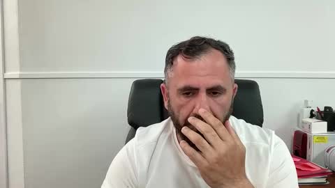 Snapshot of jam0786 chatting on 10/29/25, 02:47 jam0786 online show from 10/29/25, 02:47