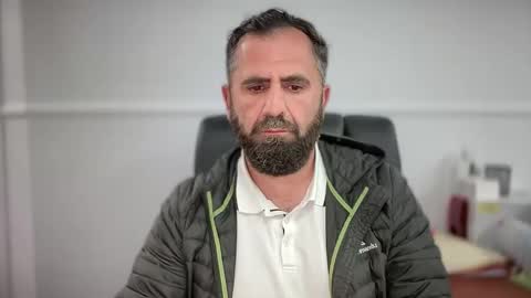 Snapshot of jam0786 chatting on 11/21/25, 05:17 jam0786 online show from 11/21/25, 05:17