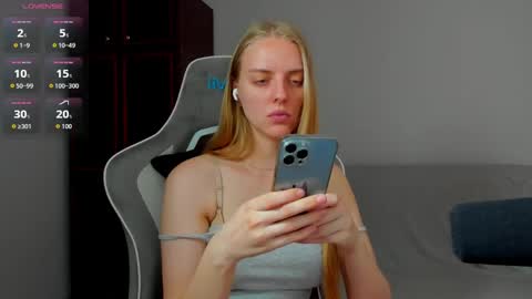 Sofia online show from 05/22/26, 08:21