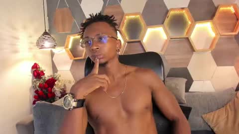   online show from 03/04/25, 11:22