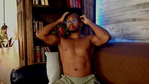   online show from 02/15/26, 08:24