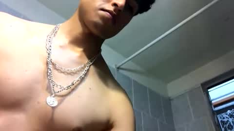 james2002og online show from 11/08/25, 07:12