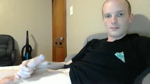 james231231 online show from 04/28/26, 02:38