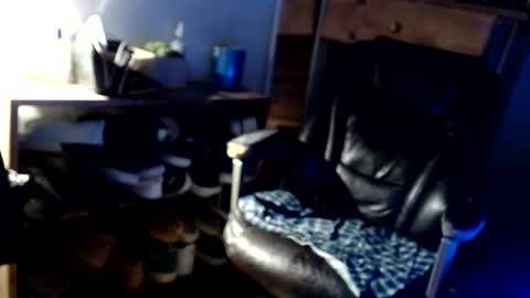 what you in too online show from 01/07/26, 04:09