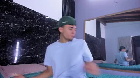 james_06_ online show from 04/09/26, 11:26