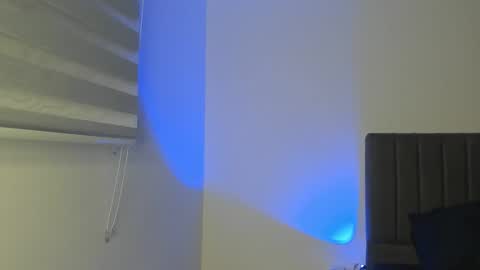 Snapshot of james_and_max chatting on 05/28/26, 01:25 james_and_max online show from 05/28/26, 01:25