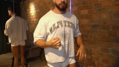 James Axel online show from 02/08/25, 02:38