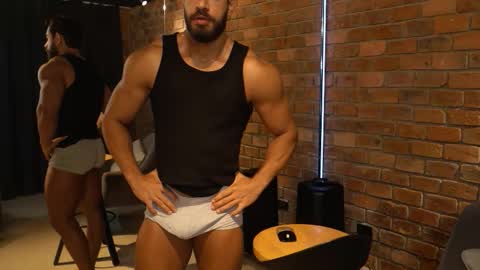 James Axel online show from 10/25/25, 02:35