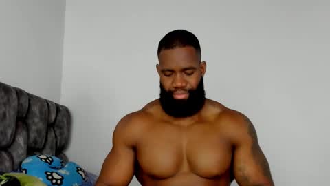 Snapshot of james_bbcmuscle chatting on 12/02/25, 11:23 James BBC online show from 12/02/25, 11:23