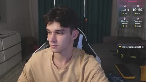 James online show from 10/17/25, 09:06