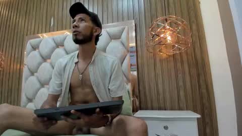 James Walsh online show from 02/09/26, 08:13