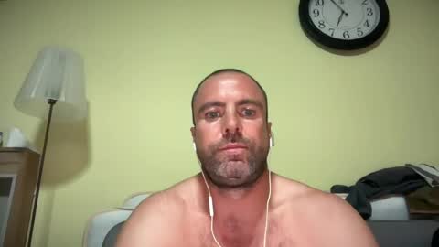 Snapshot of jamese85 chatting on 07/11/26, 05:48 Just4You online show from 07/11/26, 05:48