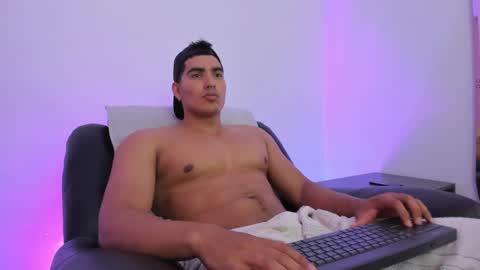 James Gray online show from 02/07/25, 08:42