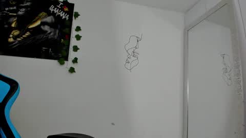 Jamess hott online show from 12/22/24, 12:39