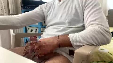 Snapshot of jamessandt chatting on 01/17/25, 10:11 jamessandt online show from 01/17/25, 10:11