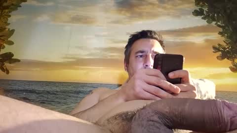 Snapshot of jamessisi chatting on 12/30/24, 11:17 jamessisi online show from 12/30/24, 11:17