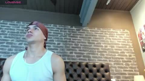 --- James --- online show from 07/04/26, 08:48