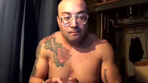 Snapshot of jamie19905 chatting on 12/28/24, 01:38 jamie19905 online show from 12/28/24, 01:38