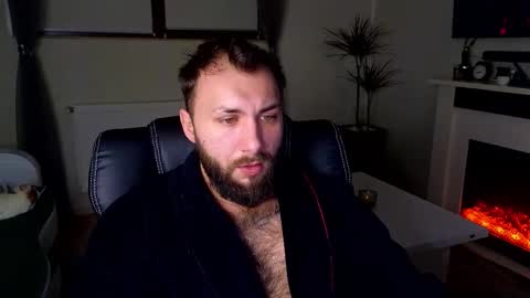 Robbie online show from 02/12/26, 06:41