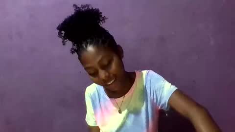 jamila531017 online show from 12/14/25, 07:07