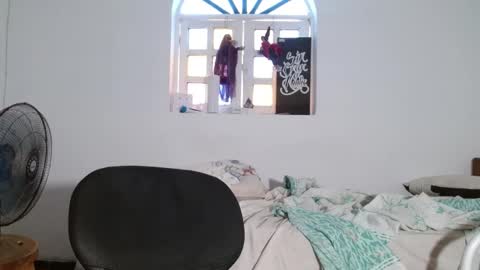 Jammes. online show from 10/15/25, 05:46