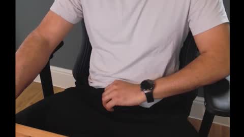 Snapshot of jammyedge chatting on 10/14/25, 08:04 Jammy online show from 10/14/25, 08:04