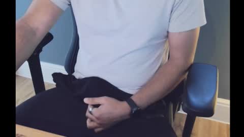 Snapshot of jammyedge chatting on 10/24/25, 10:33 Jammy online show from 10/24/25, 10:33