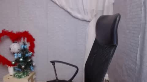 Snapshot of janaloveli chatting on 01/05/25, 01:56 janaloveli online show from 01/05/25, 01:56