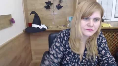 Snapshot of janaloveli chatting on 11/26/25, 06:42 janaloveli online show from 11/26/25, 06:42