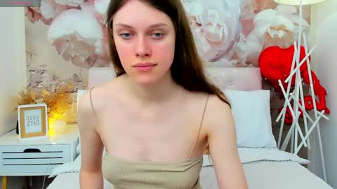 Jane online show from 04/08/26, 12:16